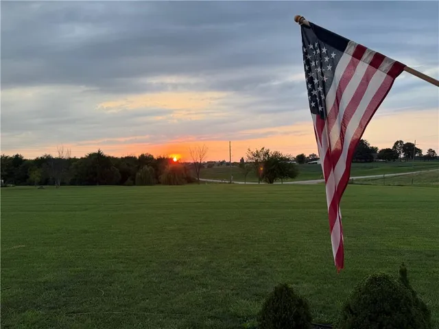 $549,000 | 4695 Utah Road, Wellsville, KS 66092