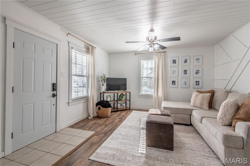 202 Smith Street Perryville, MO 63775 - Photo 2 of 26