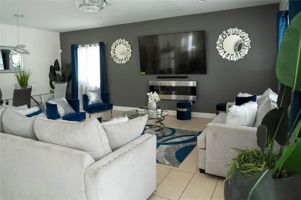 $3,800 | 2710 Northwest 5th Street, Pompano Beach, FL 33069