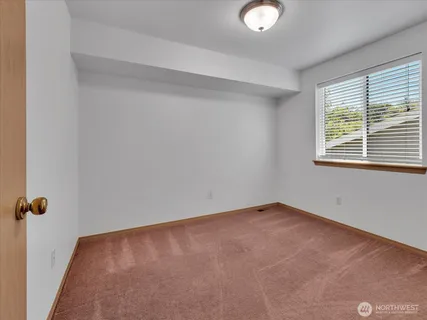 $880,000 | 14740 Southeast 187 Court, Renton, WA 98058