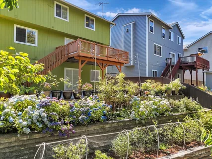 $880,000 | 14740 Southeast 187 Court, Renton, WA 98058