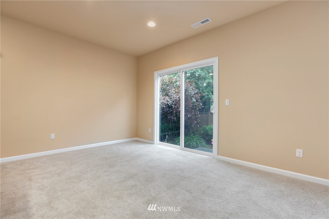 2922 183rd Place Southeast Bothell, WA 98012 - Photo 8 of 23 Gallery Image 8