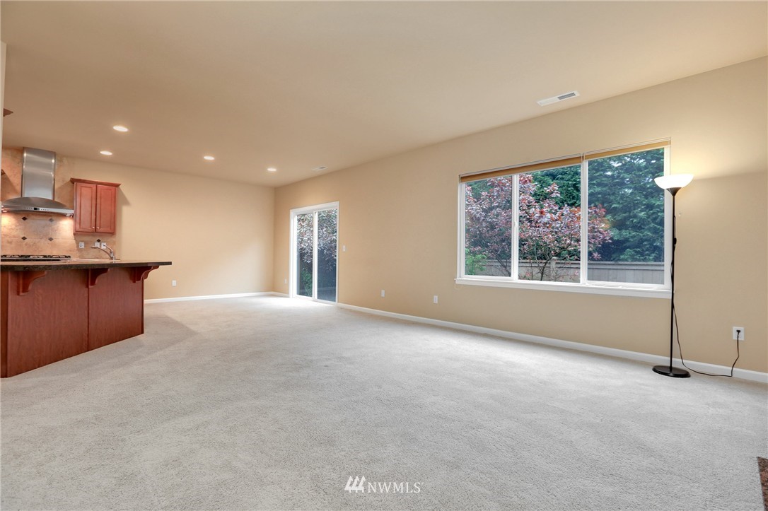 2922 183rd Place Southeast Bothell, WA 98012 - Photo 9 of 23 Gallery Image 9