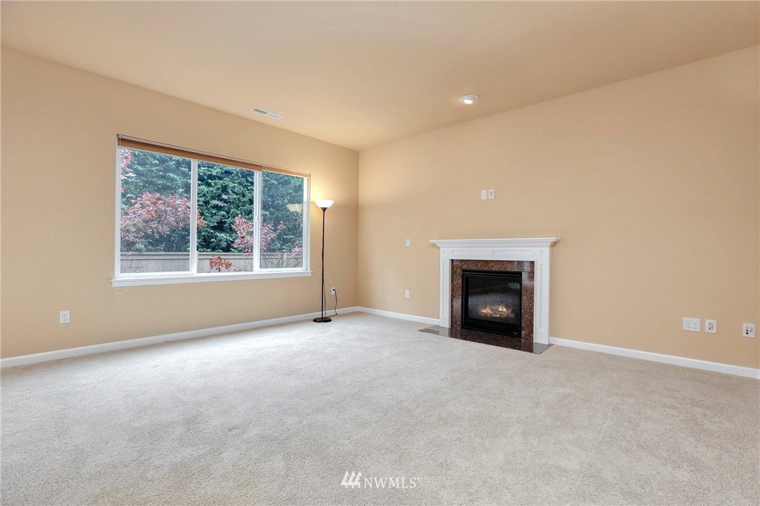 2922 183rd Place Southeast Bothell, WA 98012 - Photo 10 of 23 Gallery Image 10