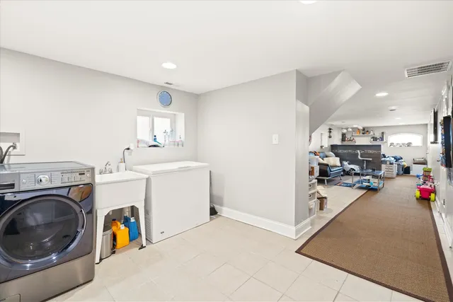 a view of a storage & utility room