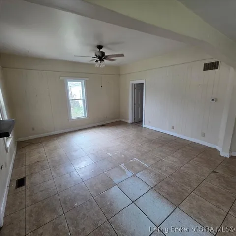 $135,000 | 615 South Court Avenue, English, IN 47118