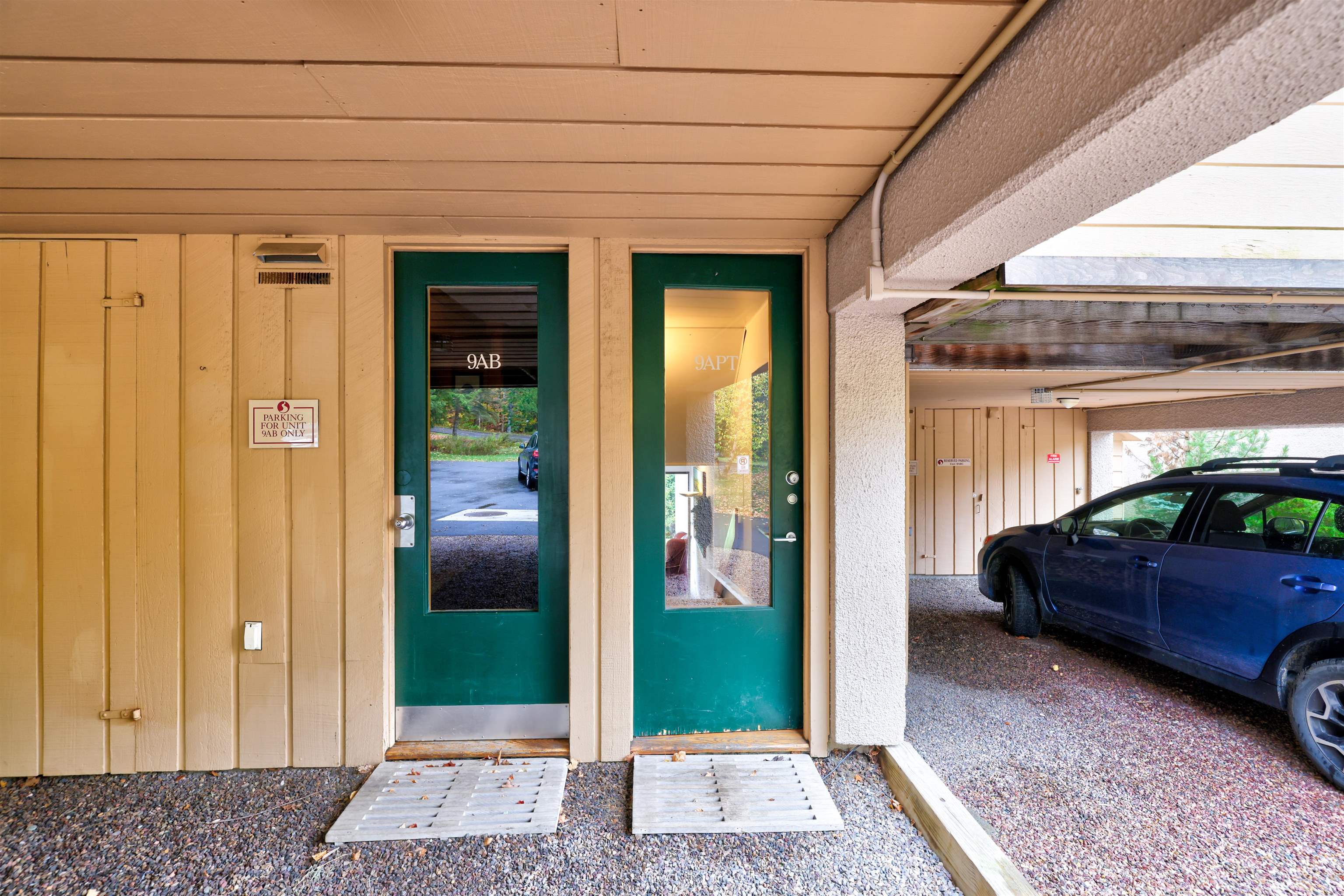 1307 Notchbrook Road, Unit 9 CS Stowe, VT 05672 - Photo 3 of 15 Gallery Image 3