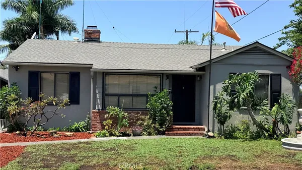 $900,000 | 266 South Citrus Street, Orange, CA 92868