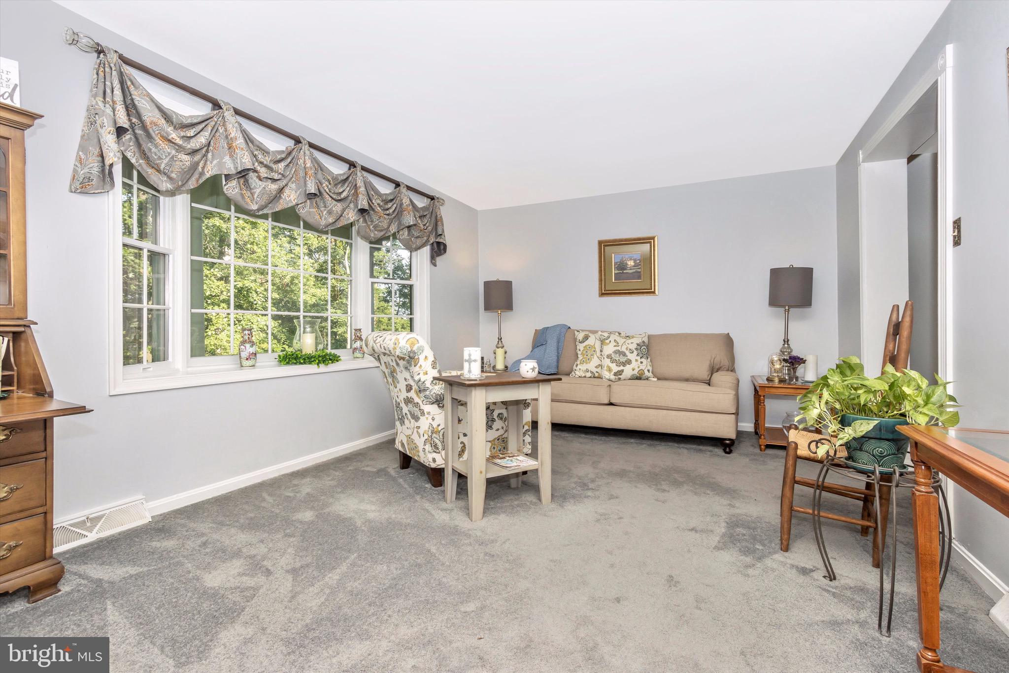 11606 Old Annapolis Road Frederick, MD 21701 - Photo 5 of 55 Gallery Image 5