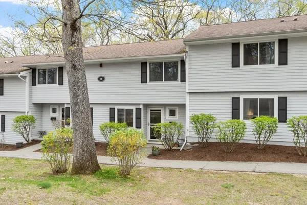 $510,000 | 2 Beal's Cove Road, Unit F, Hingham, MA 02043