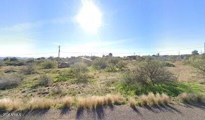 $15,900 | 20619 East Mesa Verde Road, Unit 238, Mayer, AZ 86333