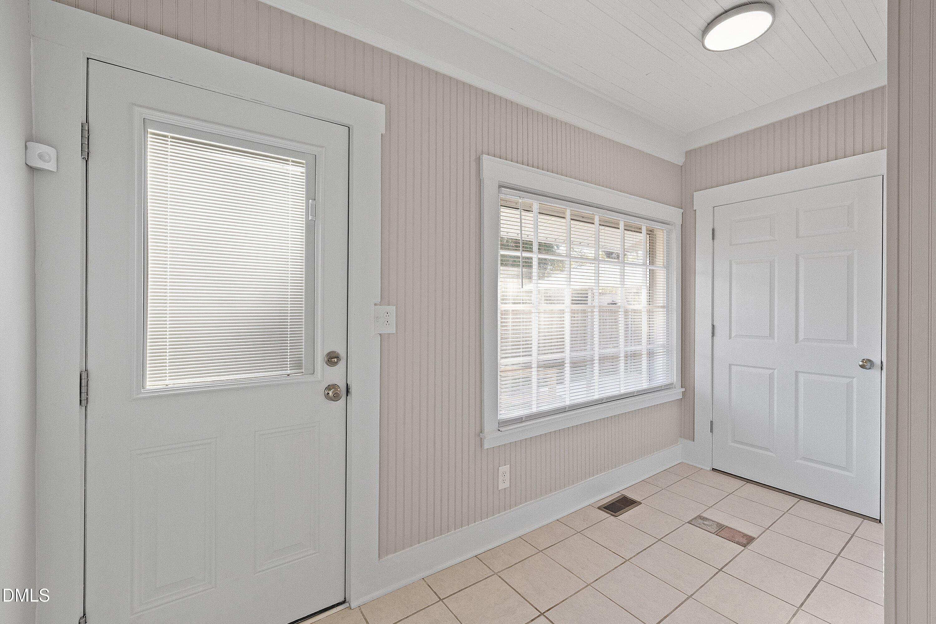 403 West E Street Erwin, NC 28339 - Photo 22 of 29 22-403 W E St _0777