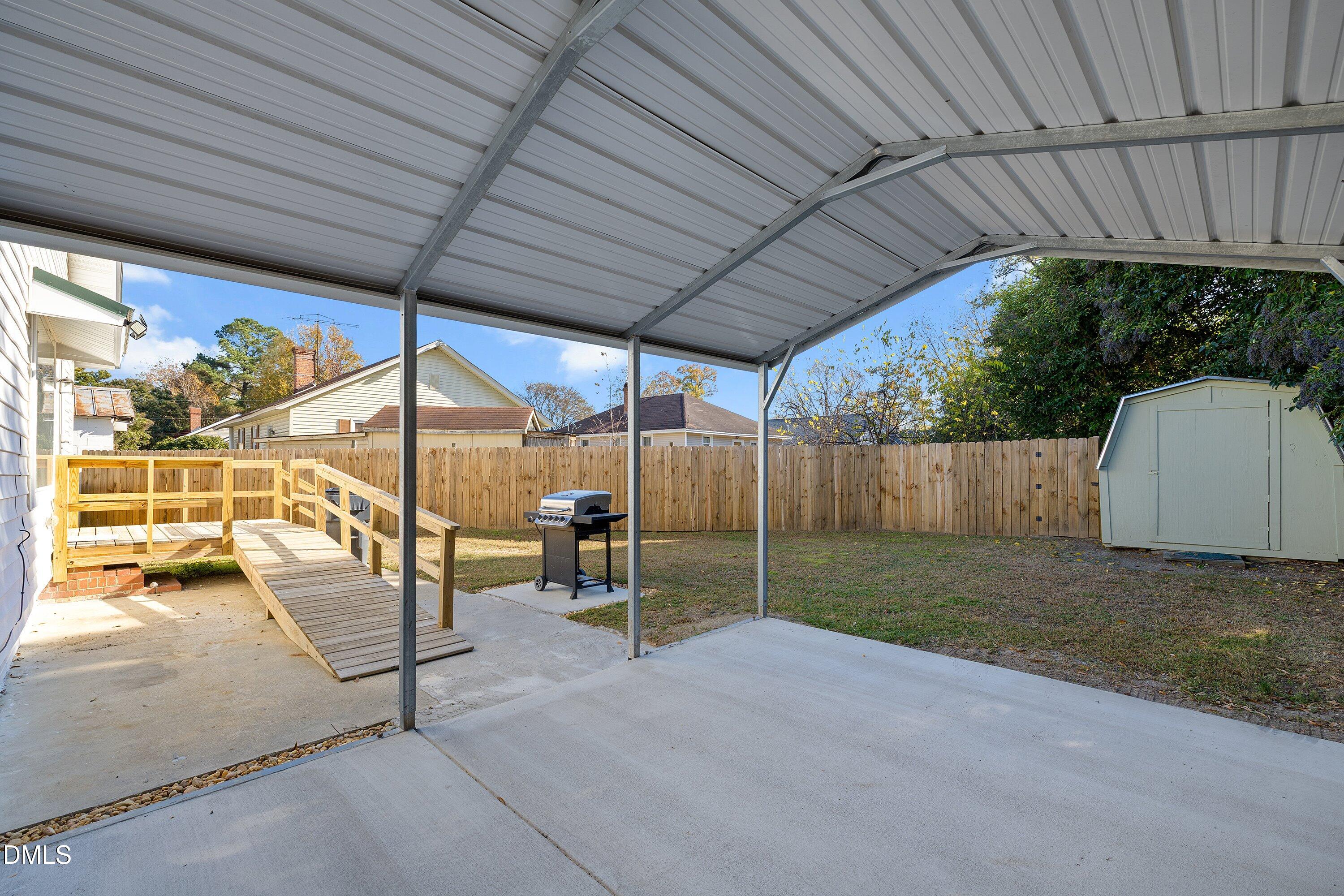 403 West E Street Erwin, NC 28339 - Photo 25 of 29 25-403 W E St _0673