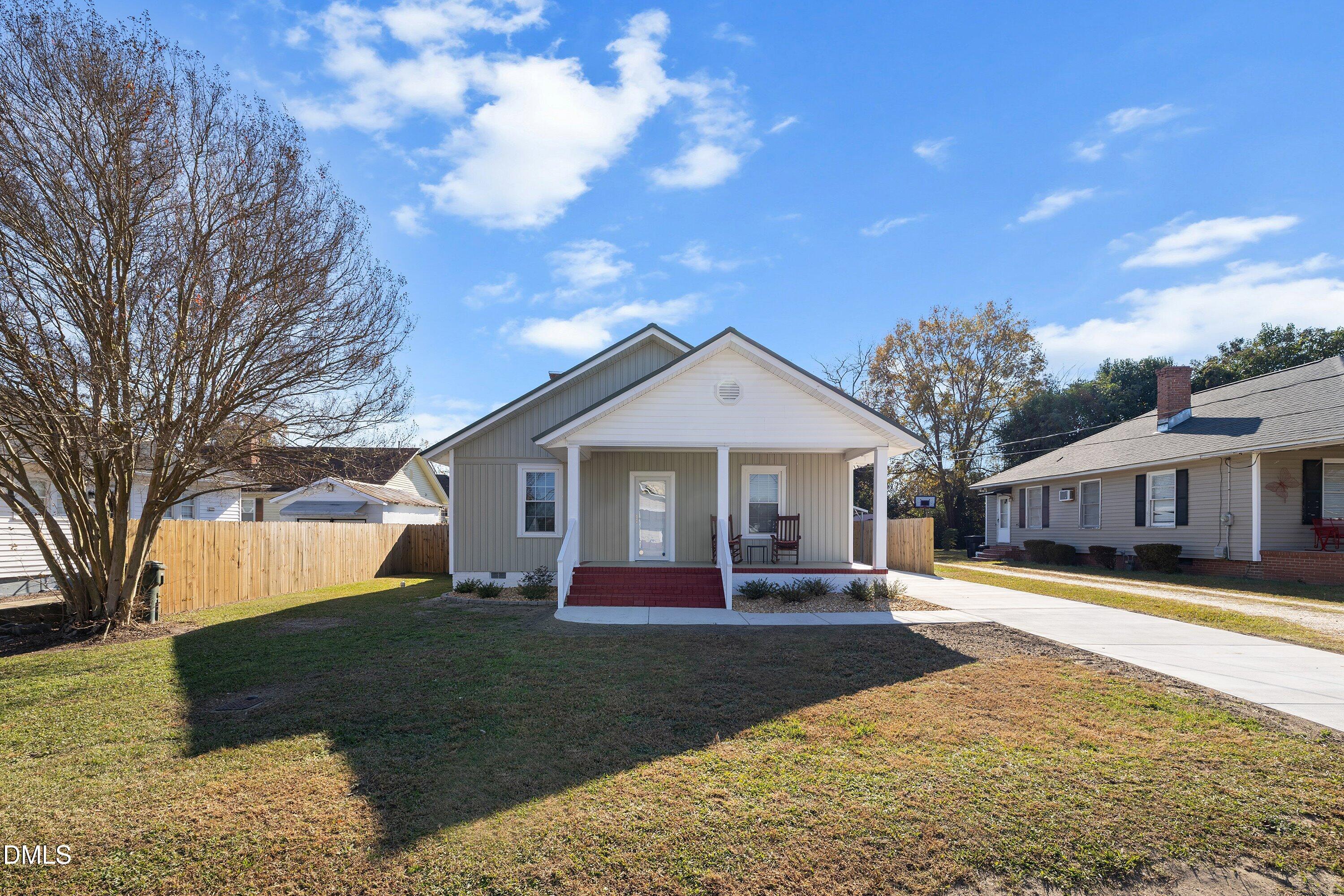 403 West E Street Erwin, NC 28339 - Photo 3 of 29 03-403 W E St _0664