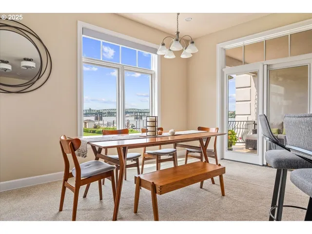 $469,000 | 707 North Hayden Island Drive, Unit 223, Portland, OR 97217