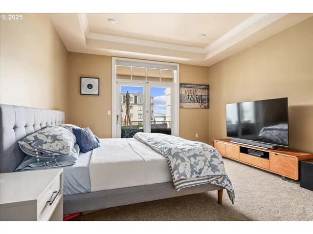 $469,000 | 707 North Hayden Island Drive, Unit 223, Portland, OR 97217