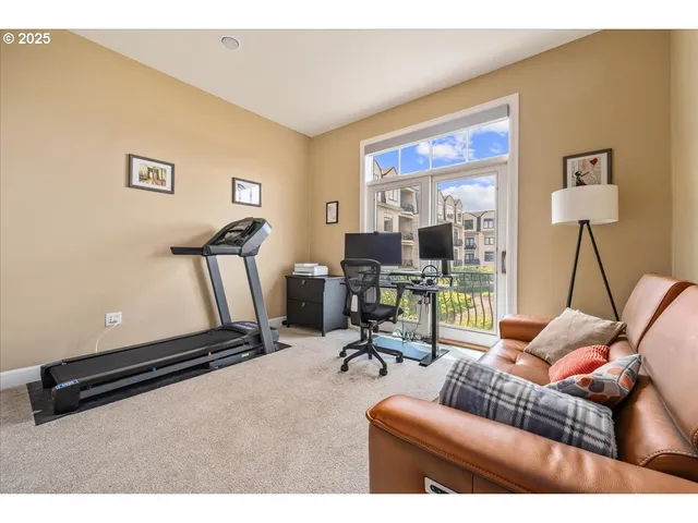 $469,000 | 707 North Hayden Island Drive, Unit 223, Portland, OR 97217