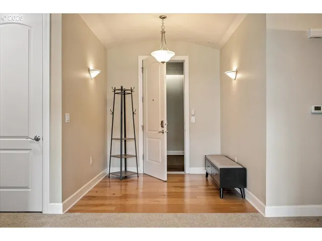 $469,000 | 707 North Hayden Island Drive, Unit 223, Portland, OR 97217