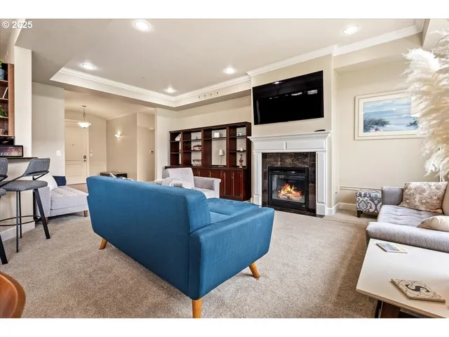 $469,000 | 707 North Hayden Island Drive, Unit 223, Portland, OR 97217