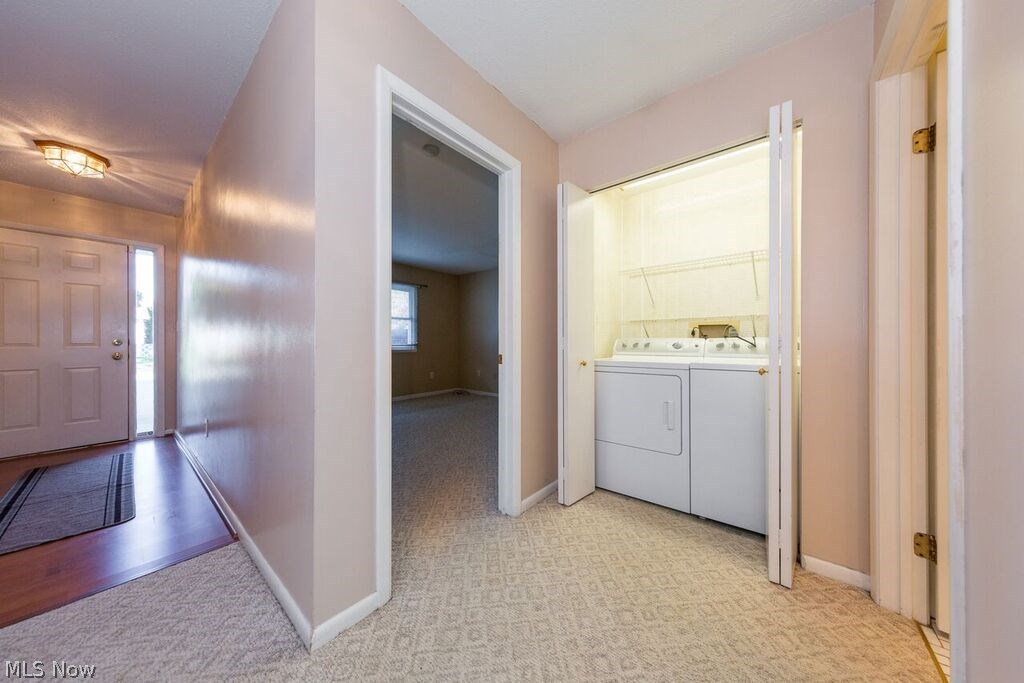 6340 Maplewood Road Mayfield Heights, OH 44124 - Photo 7 of 26 FIRST FLOOR LAUNDRY CLOSET. TILE WALLS. APPLIANCES INCLUDED.VERY CONVENIENT