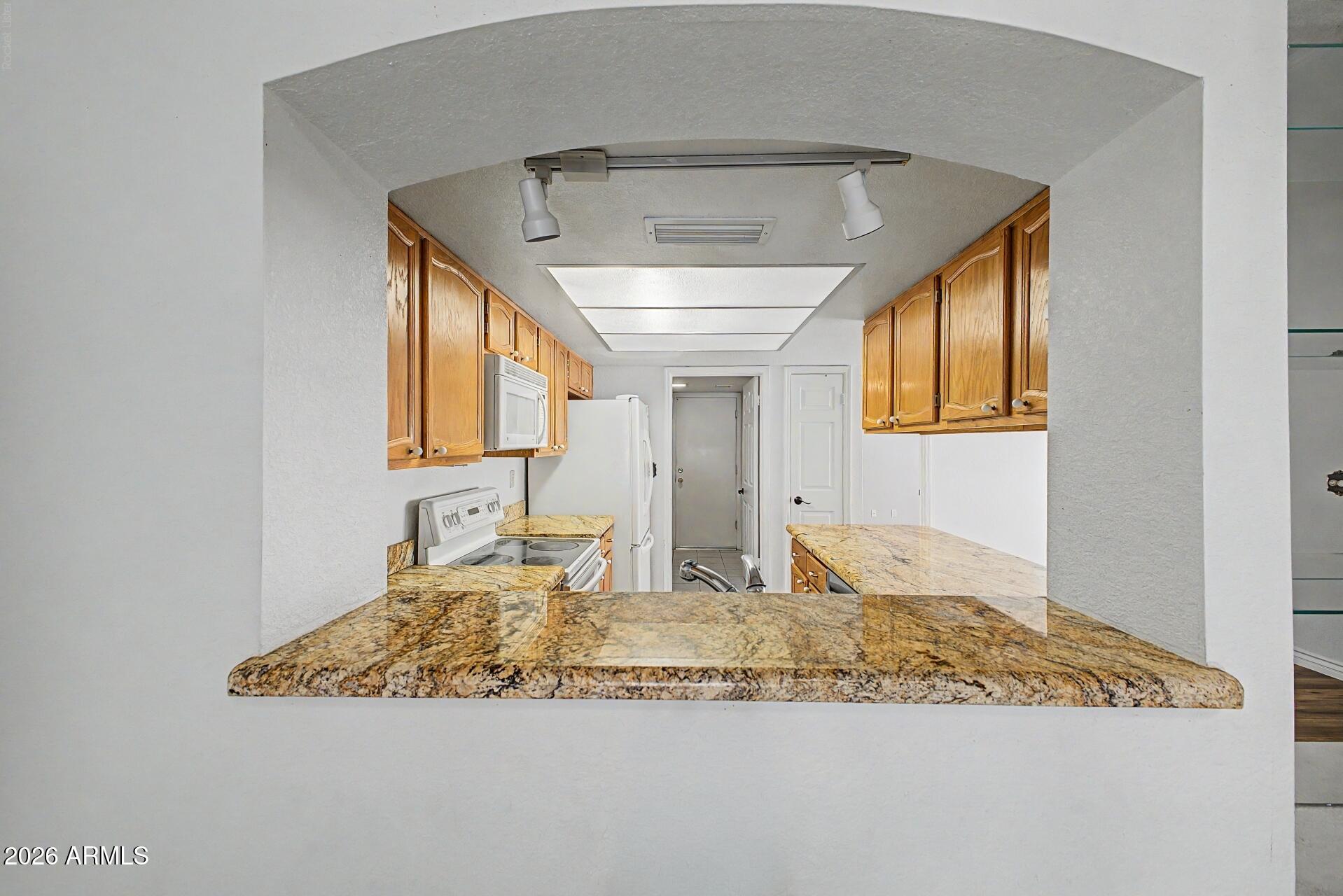 2059 East Brown Road, Unit 79 Mesa, AZ 85213 - Photo 9 of 25