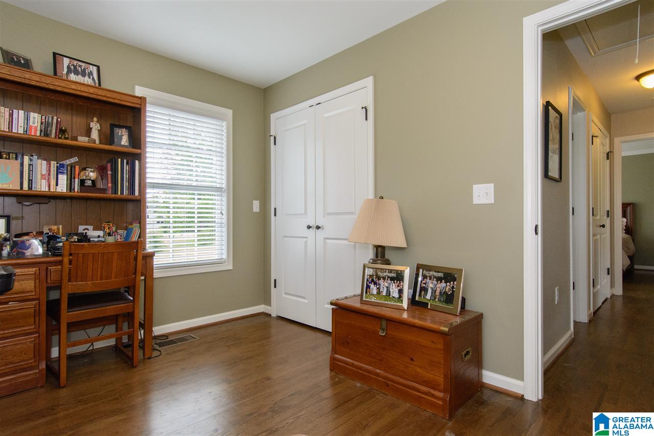 4301 Dolly Ridge Lane Birmingham, AL 35243 - Photo 21 of 33