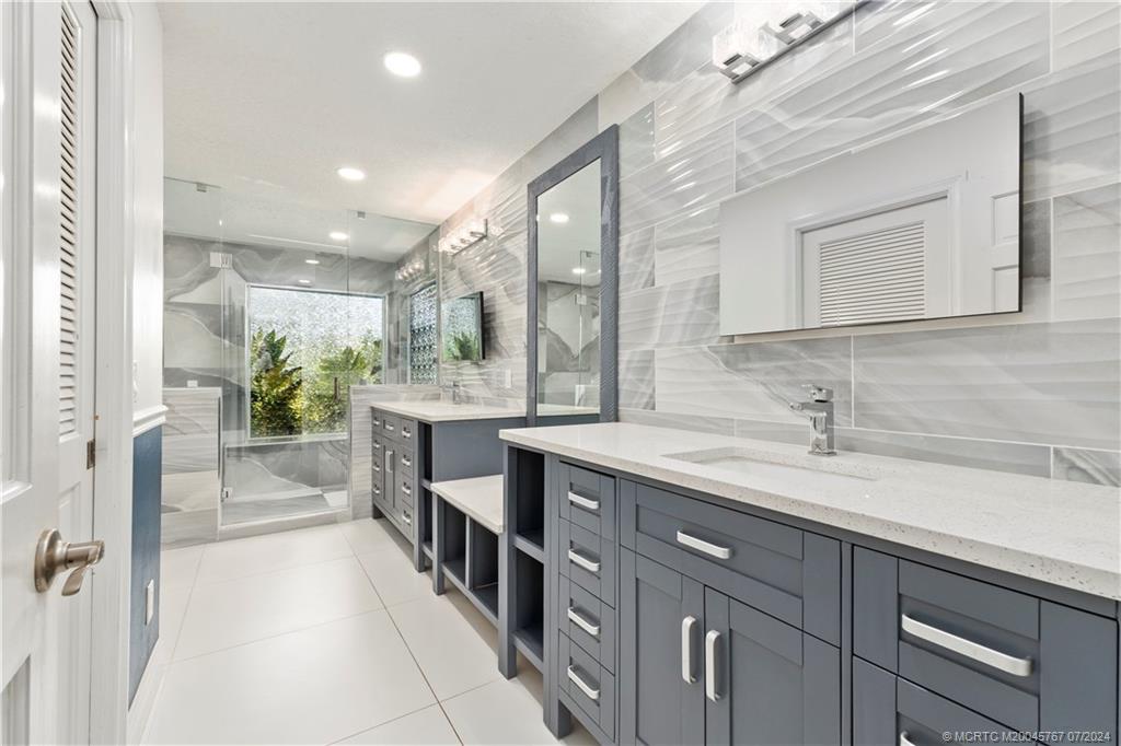 18770 Southeast River Ridge Road Jupiter, FL 33469 - Photo 31 of 81