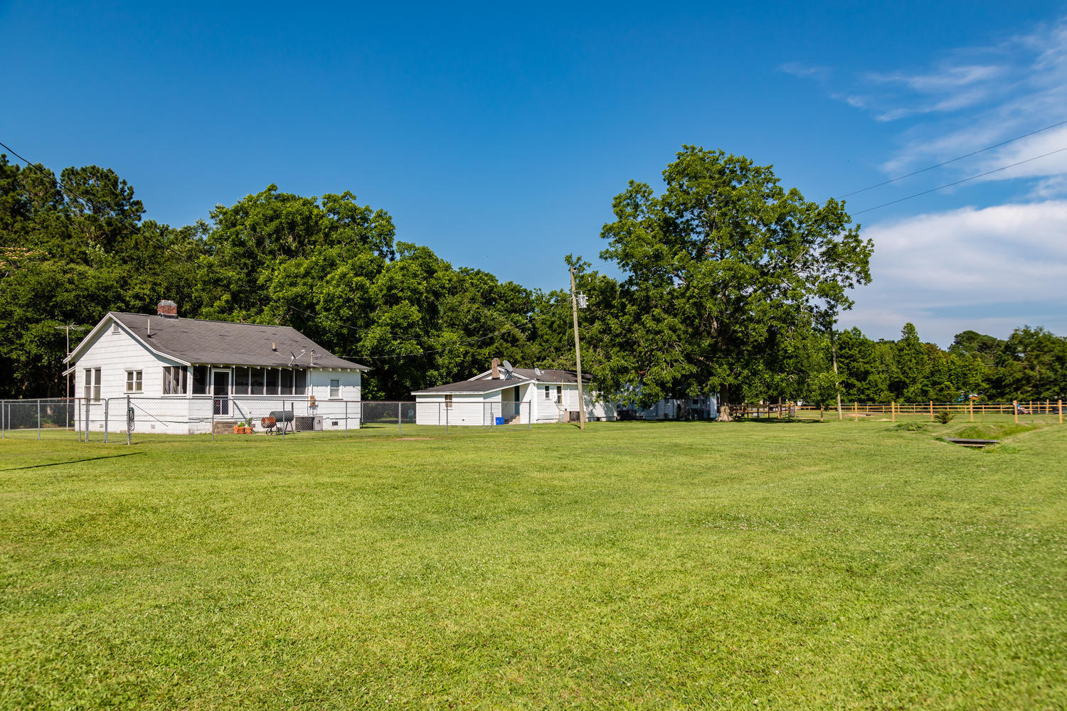 1123 Thames Road Awendaw, SC 29429 - Photo 2 of 22 1123 Thames Rd Awendaw SC-large-006-006-