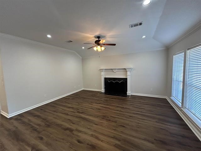 5245 Timberline Lane Beaumont, TX 77706 - Photo 6 of 46