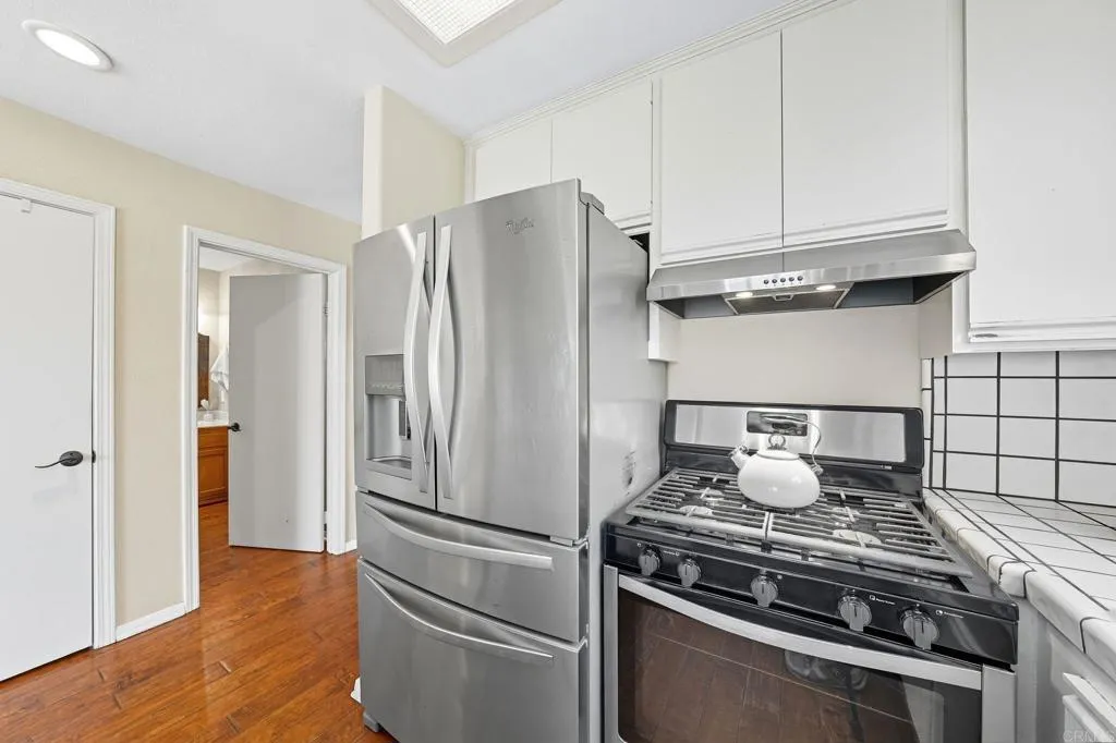 553 Hygeia Avenue Encinitas, CA 92024 - Photo 20 of 54