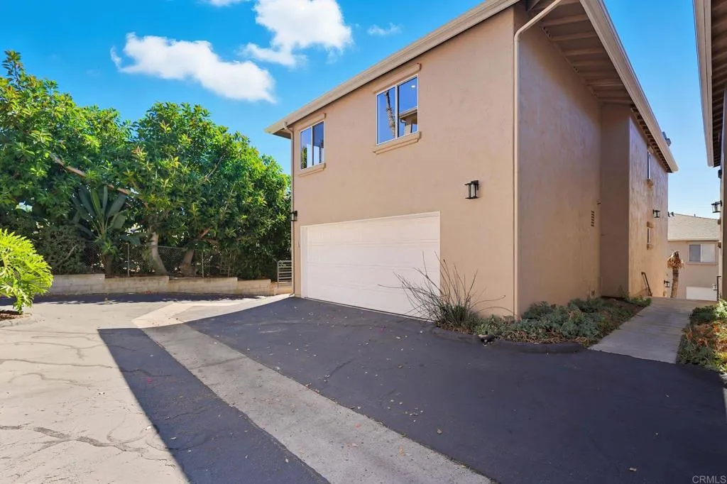 553 Hygeia Avenue Encinitas, CA 92024 - Photo 48 of 54