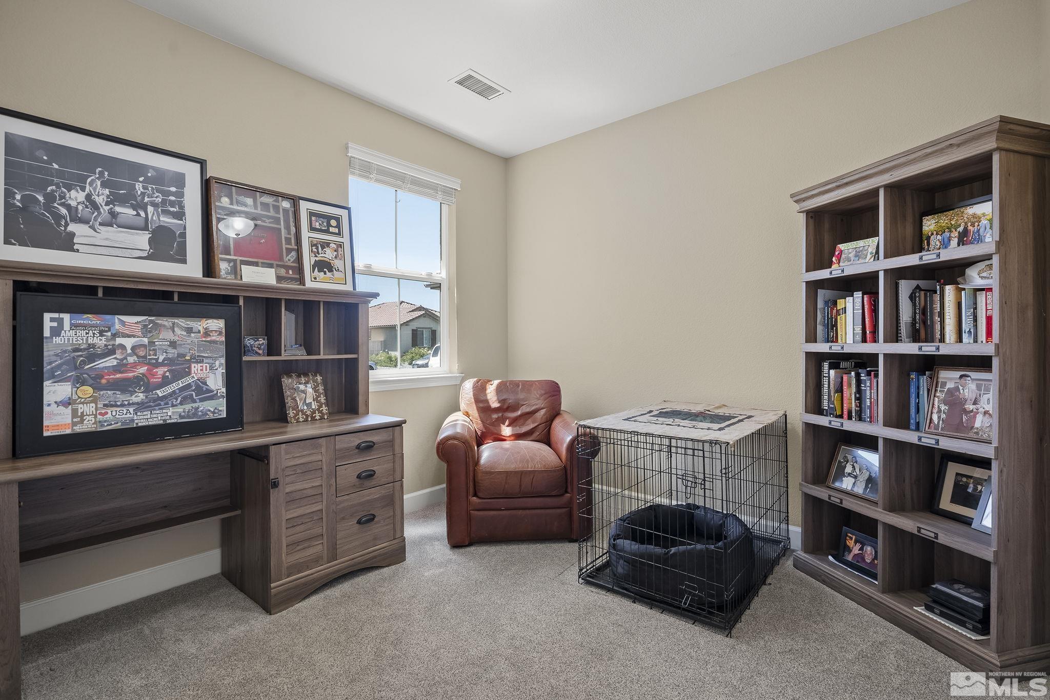 2135 Blue Oaks Drive Reno, NV 89521 - Photo 15 of 23 a livingroom with a workspace