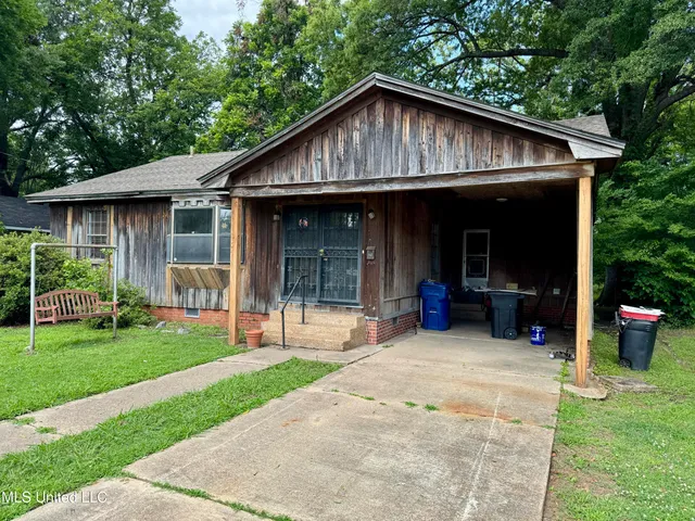 $135,000 | 221 North 3rd Avenue, Cleveland, MS 38732