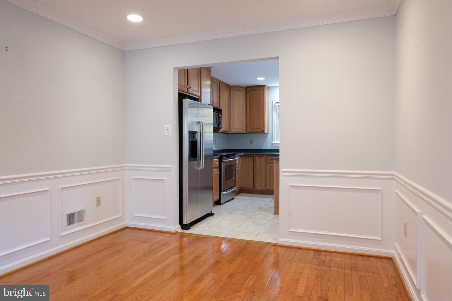 2040 Pieris Court Vienna, VA 22182 - Photo 11 of 41