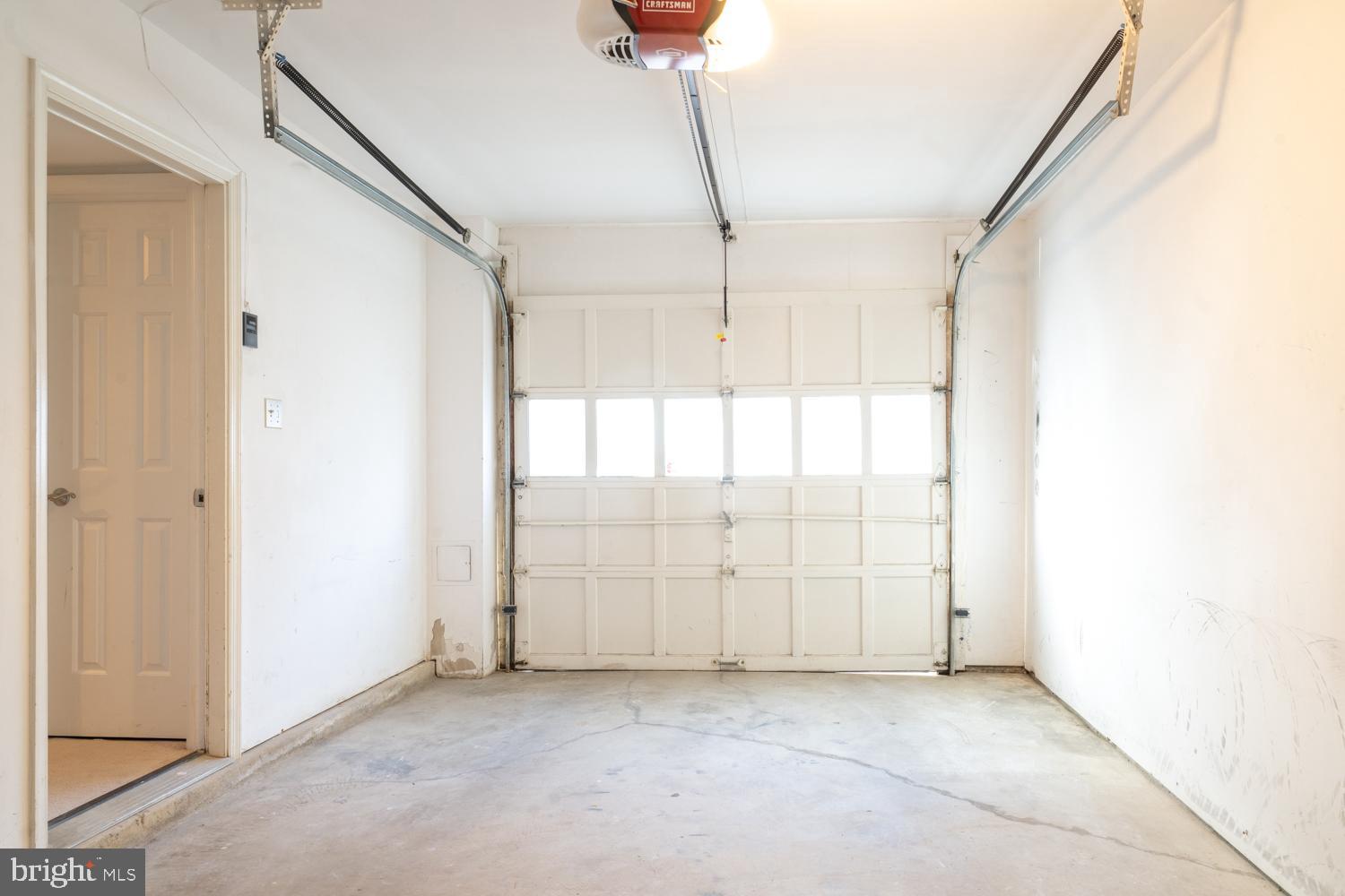 2040 Pieris Court Vienna, VA 22182 - Photo 17 of 41