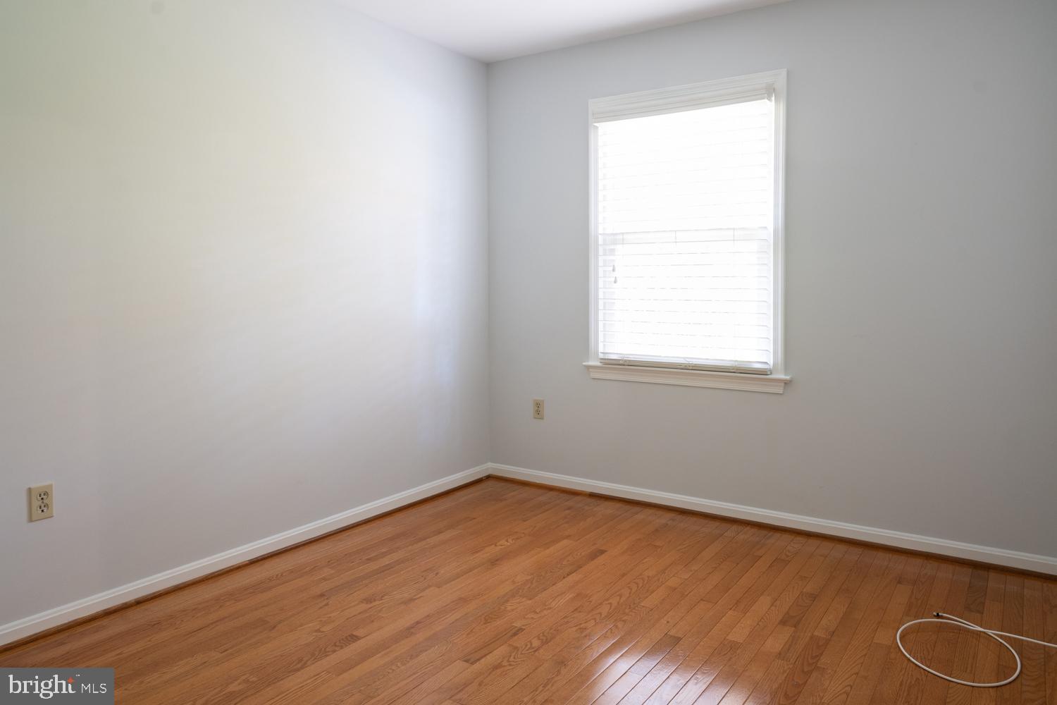 2040 Pieris Court Vienna, VA 22182 - Photo 33 of 41