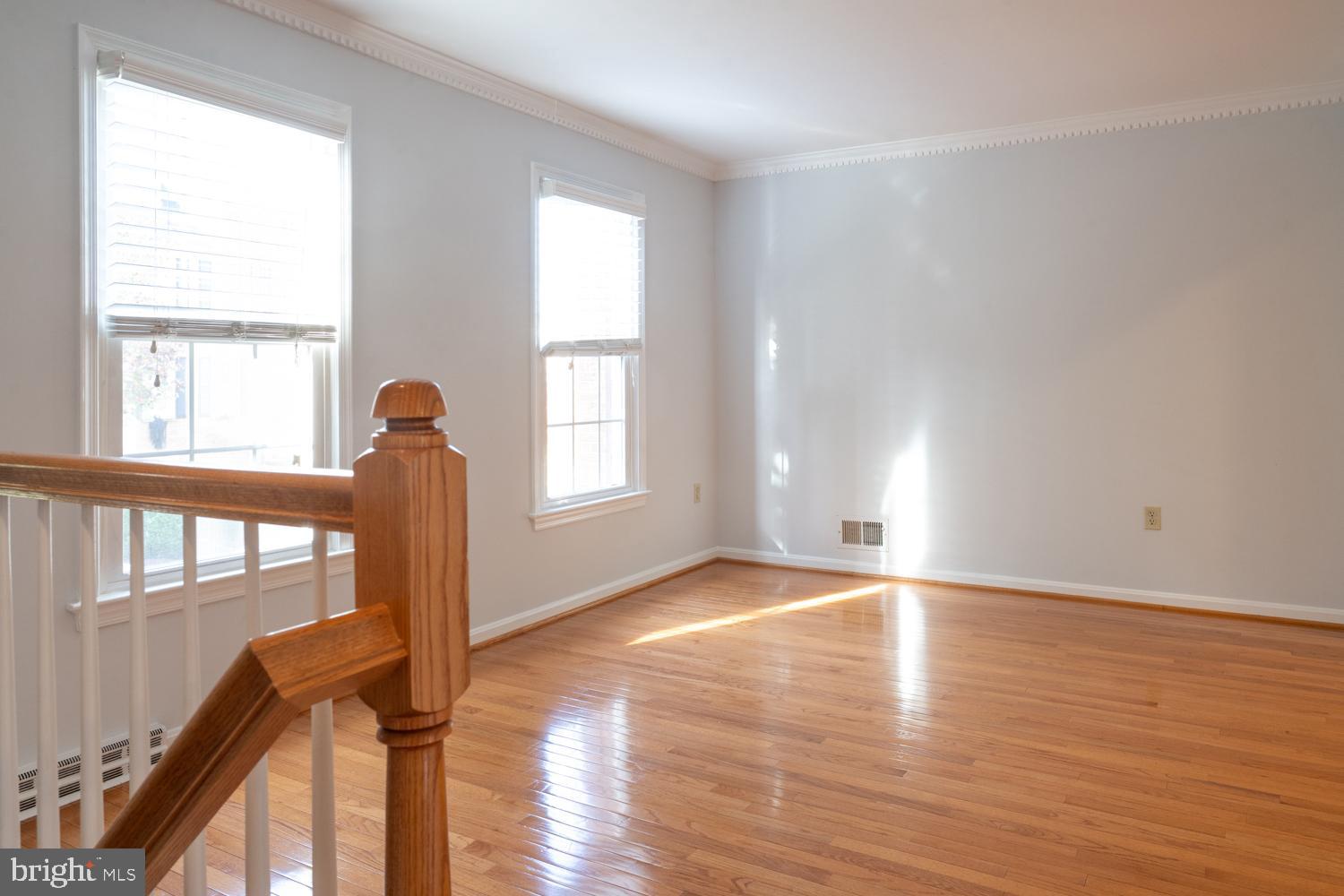 2040 Pieris Court Vienna, VA 22182 - Photo 6 of 41