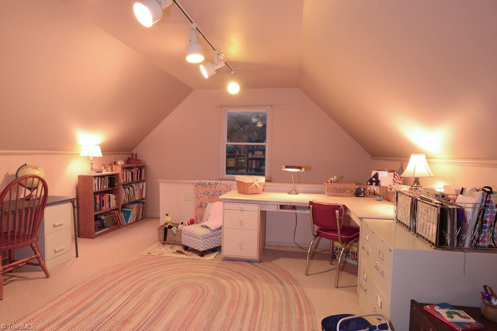 407 Walnut Grove Road Archdale, NC 27263 - Photo 25 of 30 Gallery Image 25