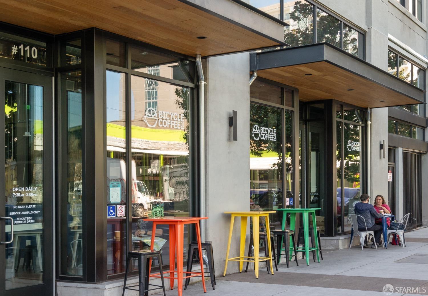 288 3rd Street, Unit 201 Oakland, CA 94607 - Photo 36 of 51 a view of a building with sitting area