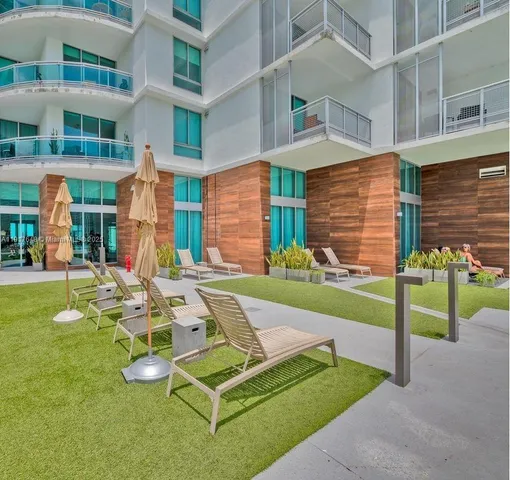 a view of outdoor space