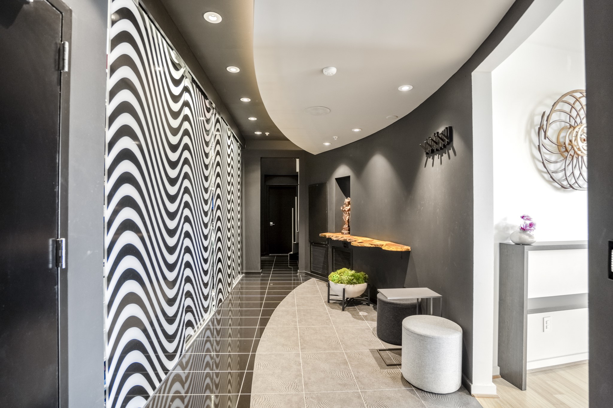 102 Quitman Street, Unit 405 Houston, TX 77009 - Photo 4 of 46 a bathroom with a sink a toilet and shower curtain