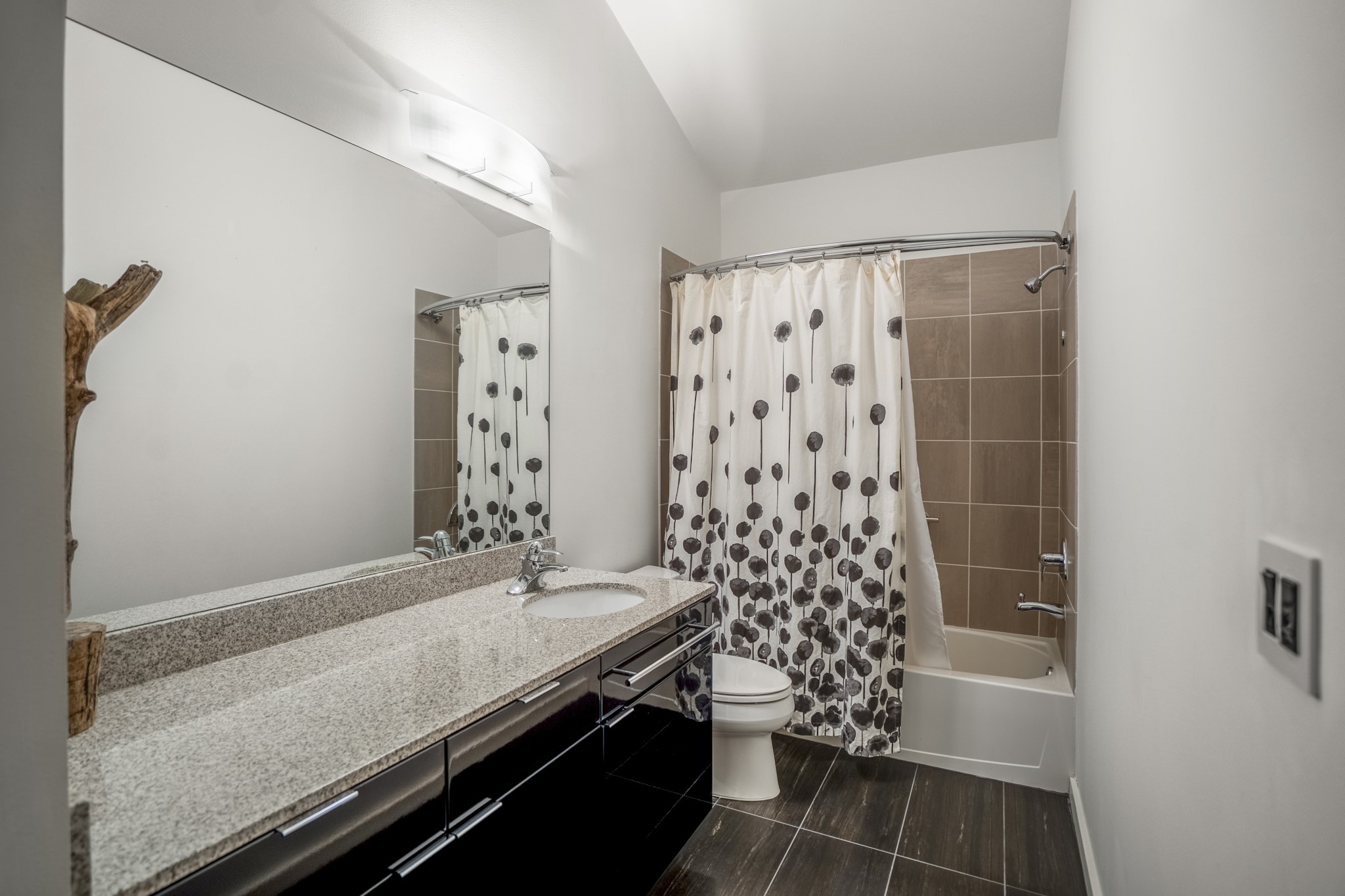 102 Quitman Street, Unit 405 Houston, TX 77009 - Photo 44 of 46