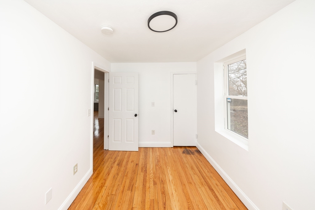 19 Assabet Lane Worcester, MA 01602 - Photo 21 of 38