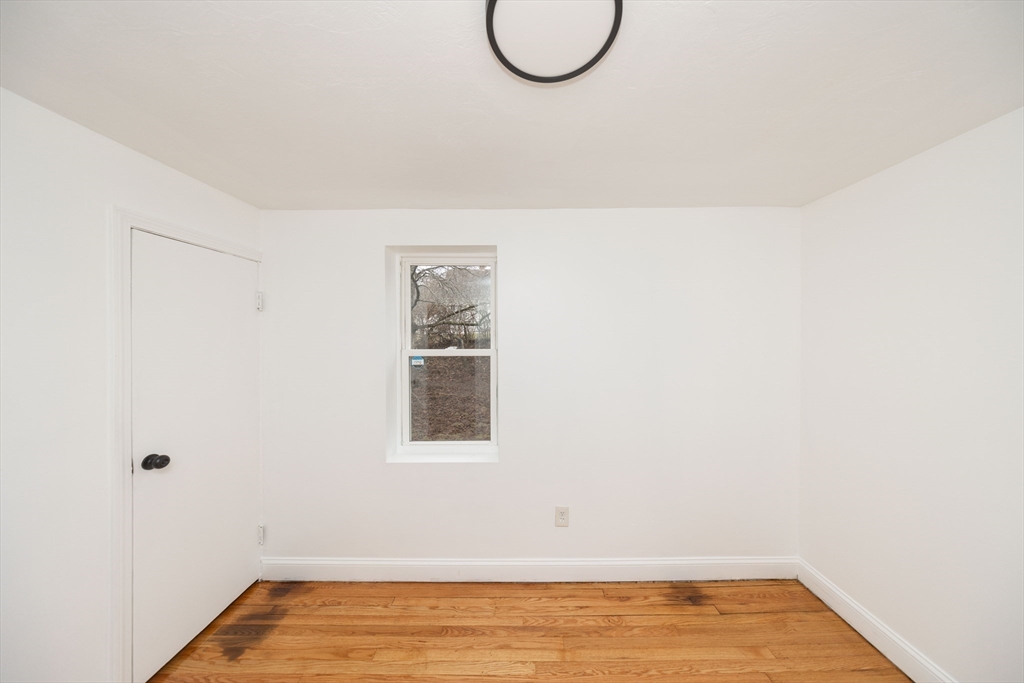 19 Assabet Lane Worcester, MA 01602 - Photo 22 of 38
