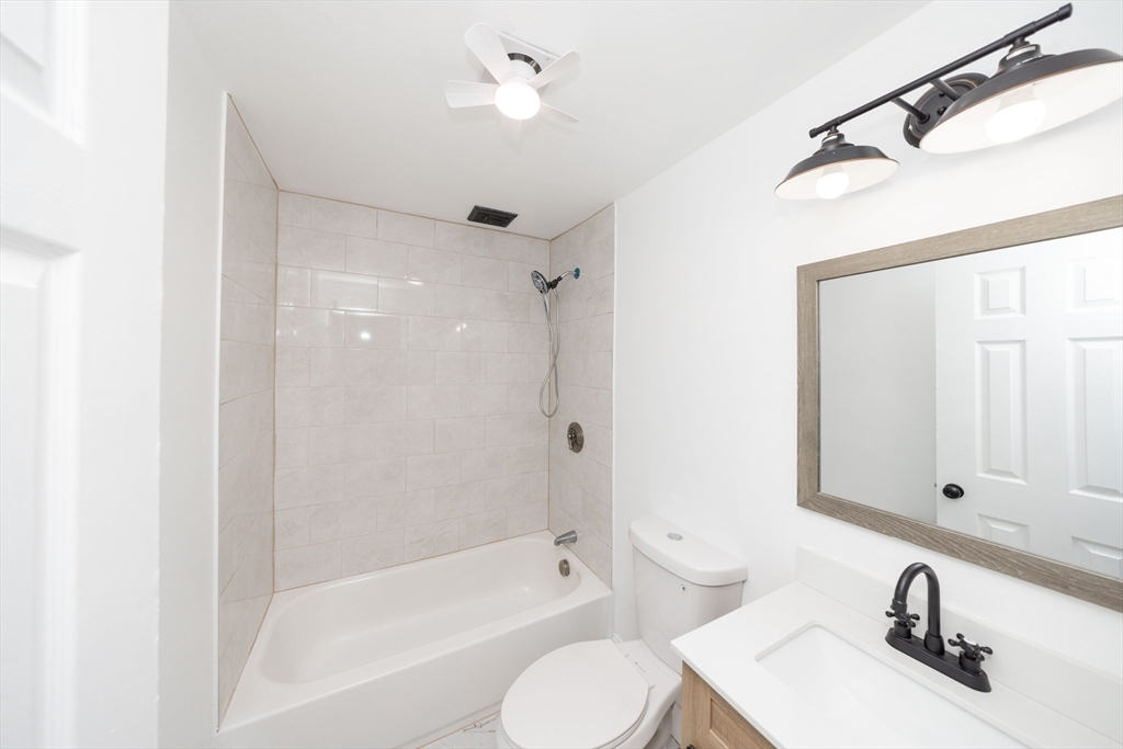 19 Assabet Lane Worcester, MA 01602 - Photo 23 of 38