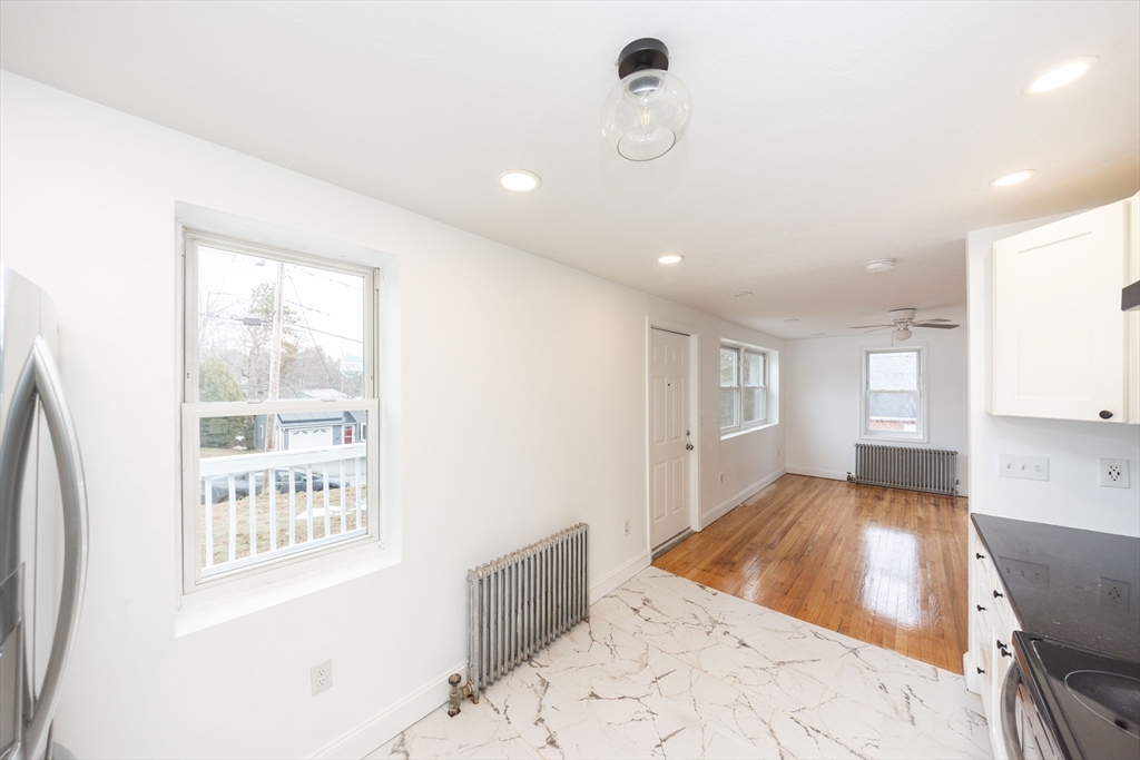 19 Assabet Lane Worcester, MA 01602 - Photo 10 of 38