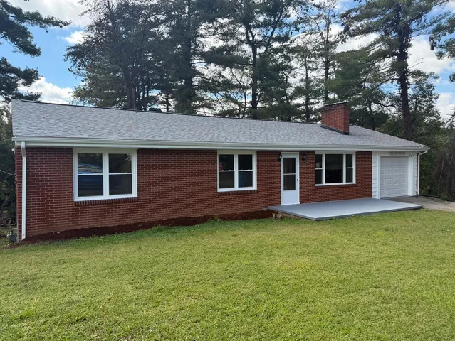 $359,000 | 3442 Kershaw Road Northwest, Roanoke, VA 24017