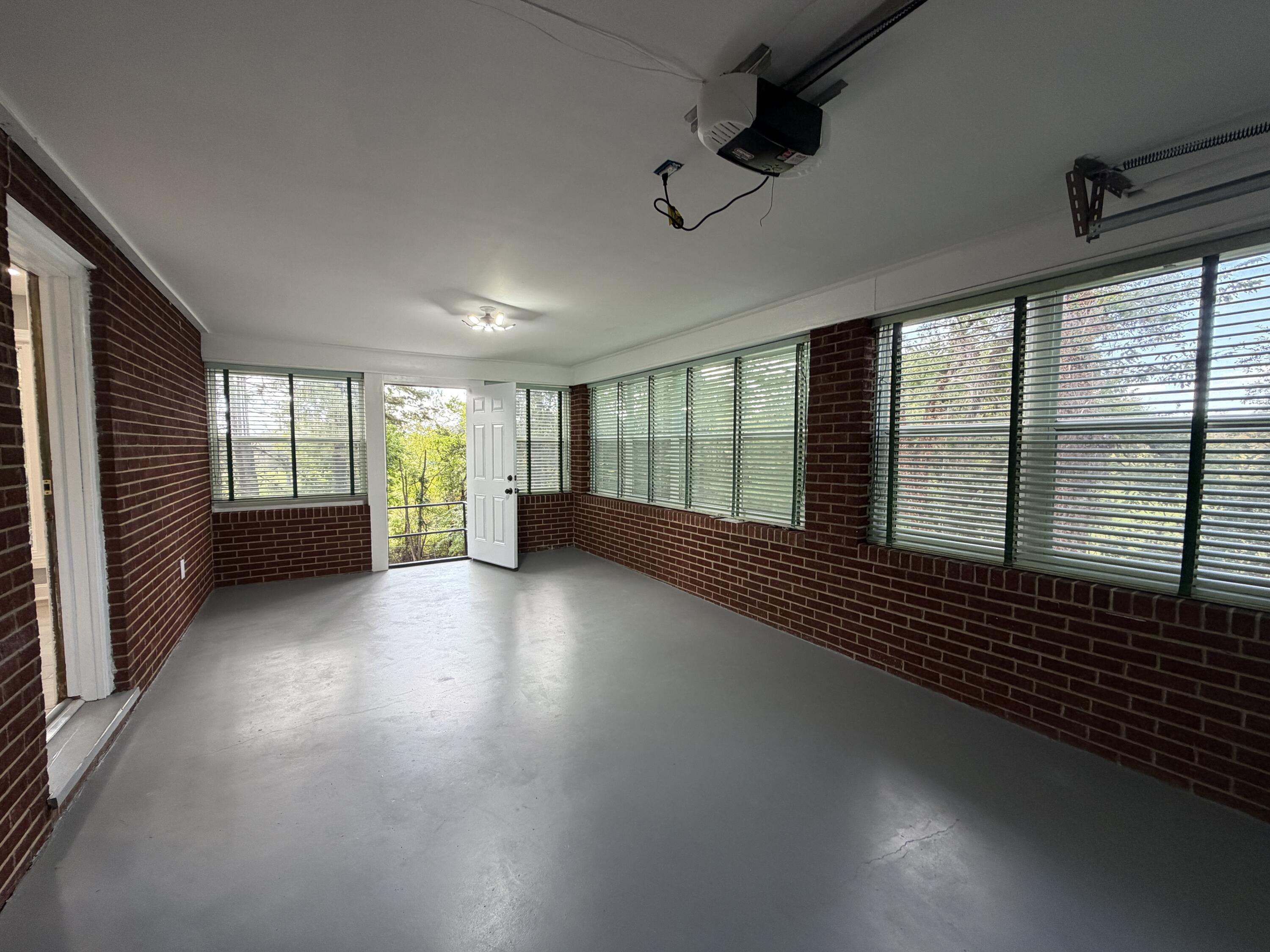 3442 Kershaw Road Northwest Roanoke, VA 24017 - Photo 29 of 29 Lots of natural light