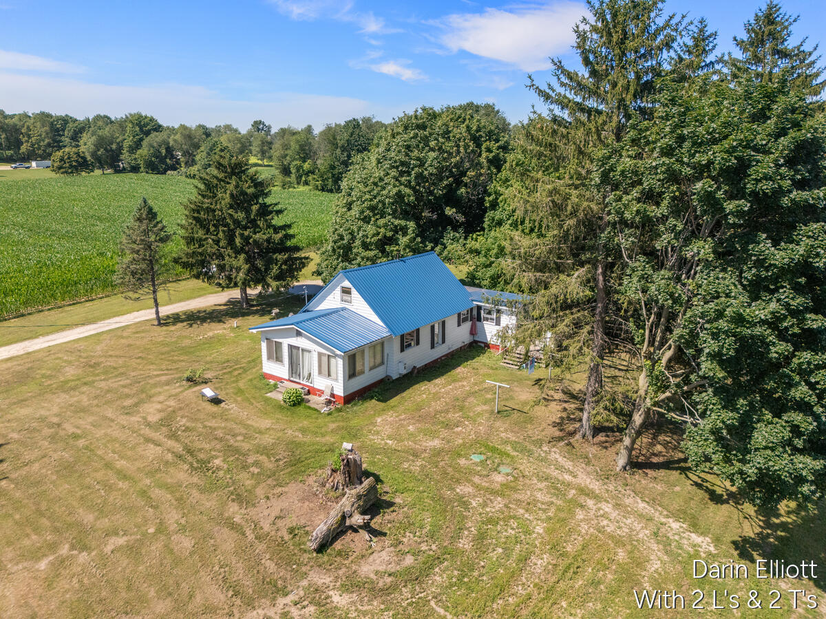 3703 Cedar Lake Road Northeast Edmore, MI 48829 - Photo 6 of 43 3703-Cedar_210