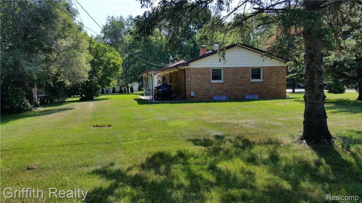9025 Maltby Road Brighton, MI 48116 - Photo 21 of 22 2016-07-25 11.00